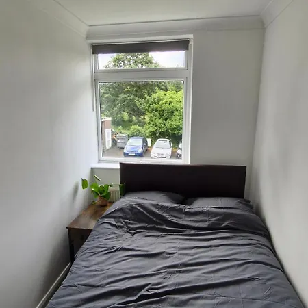 Bright Spacious Airy 2 Bed Flat Ealing Exterior photo